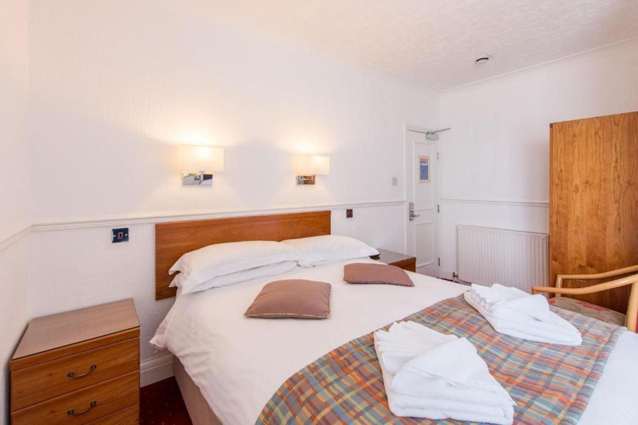 The Queens 3* Paignton